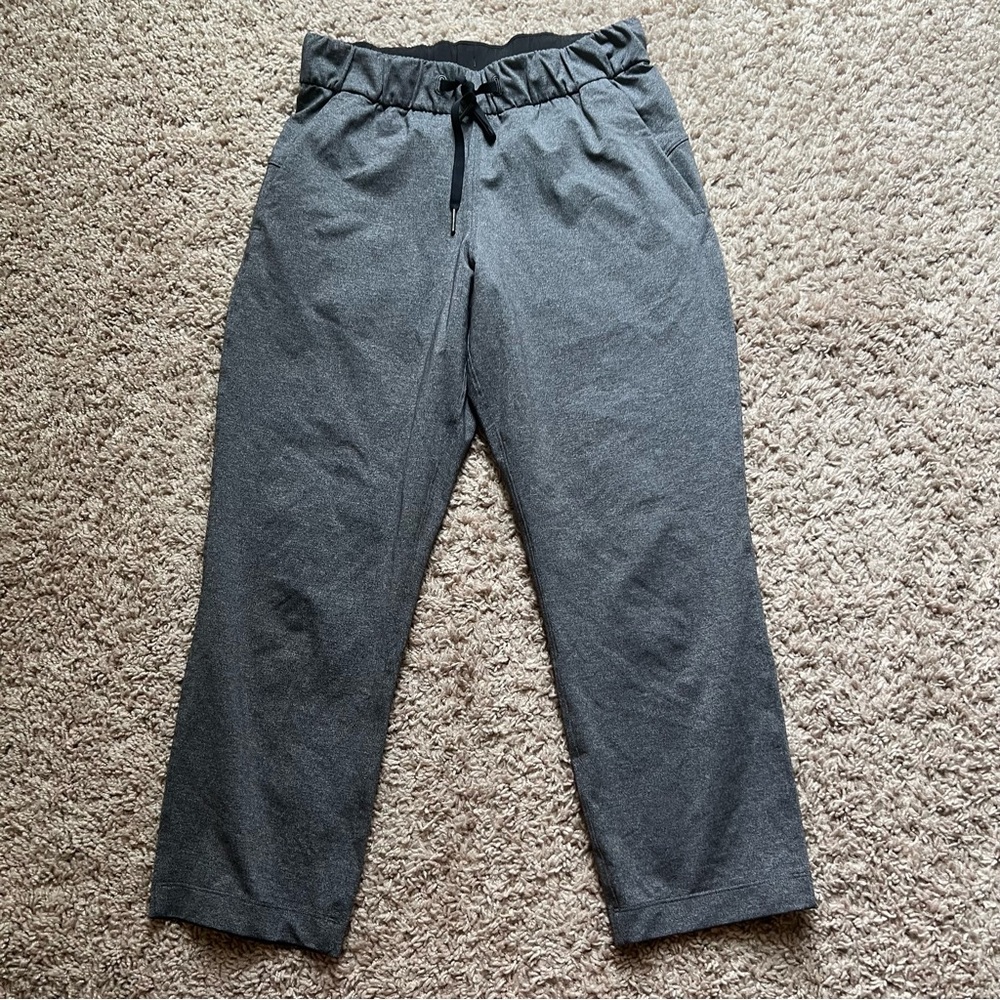 Lululemon on the fly pants